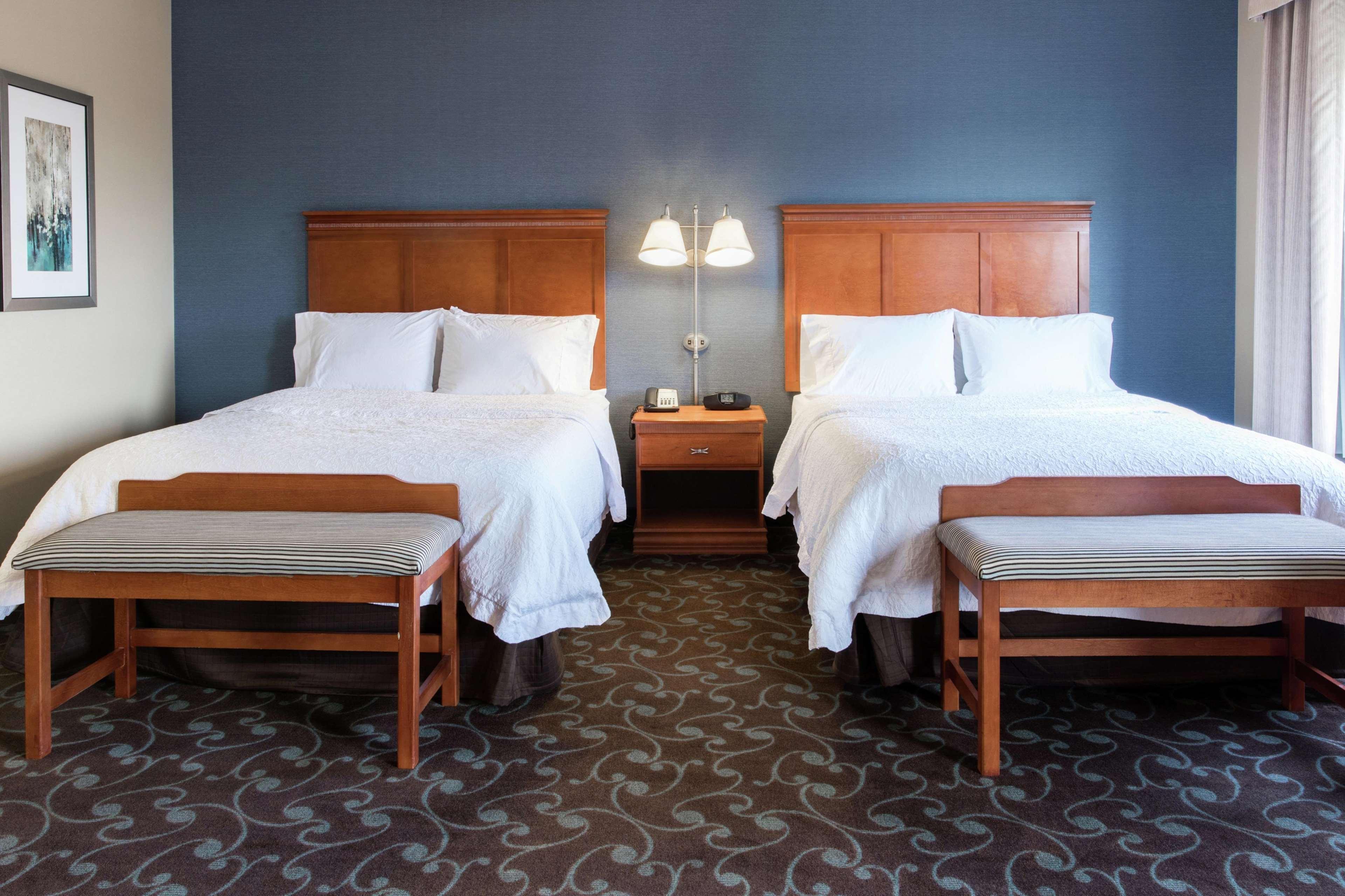 Hampton Inn & Suites Chicago Deer Park Exterior photo